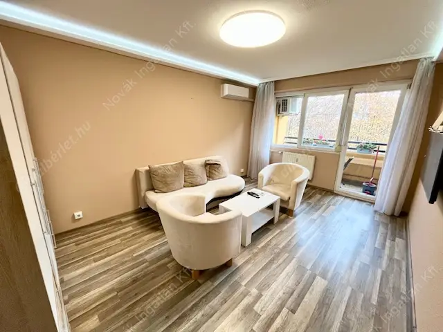 Kiadó albérlet 280000 Ft/hó áron: Budapest, XI. kerület  Neszmélyi út. Mérete: 55 nm, 3 szobás | Alberlet.hu - 6574350