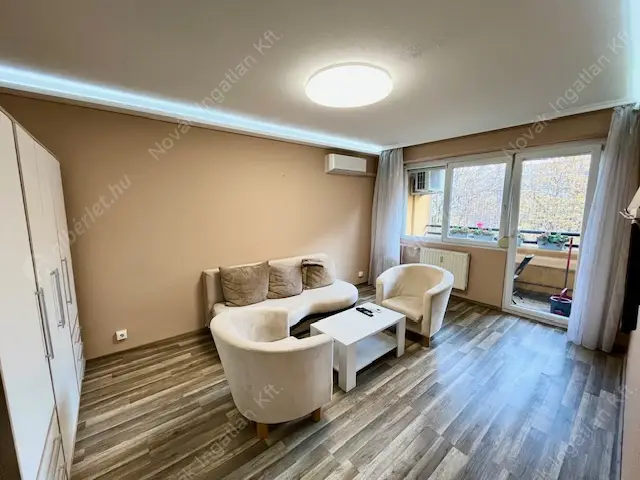 Kiadó albérlet 280000 Ft/hó áron: Budapest, XI. kerület  Neszmélyi út. Mérete: 55 nm, 3 szobás | Alberlet.hu - 6574352