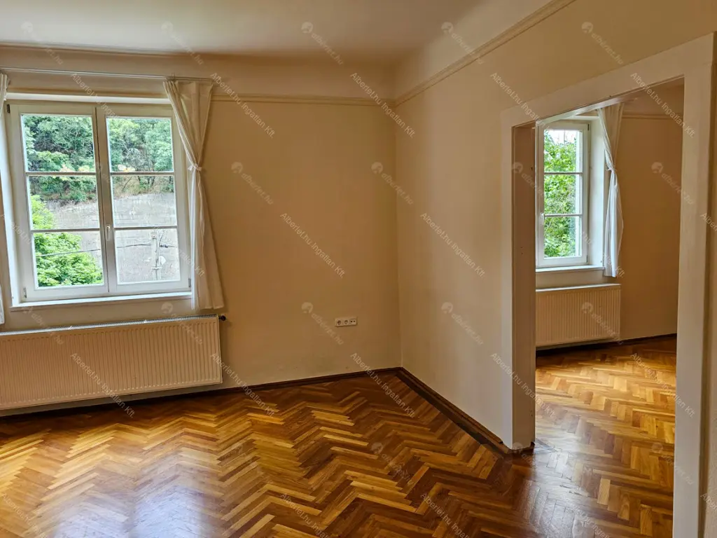 Kiadó albérlet 265000 Ft/hó áron: Budapest, XI. kerület  Olajbogyó utca. Mérete: 44 nm, 2 szobás | Alberlet.hu - 6699747