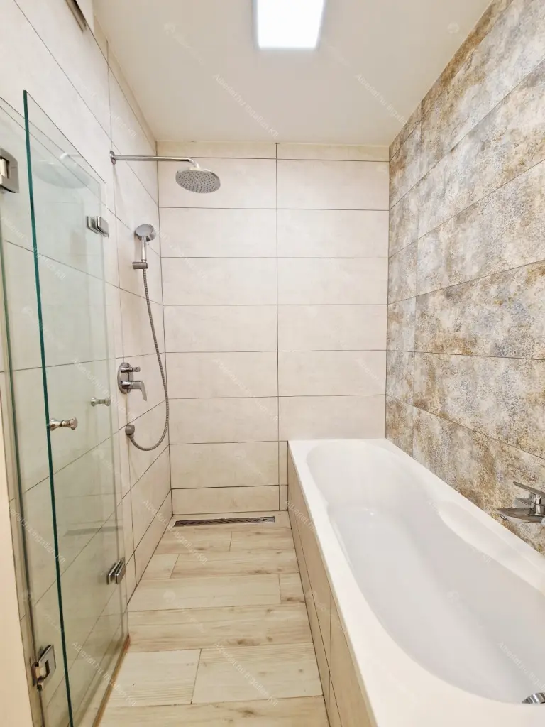 Kiadó albérlet 395000 Ft/hó áron: Budapest, XI. kerület  Ormay Norbert utca. Mérete: 70 nm, 3 szobás | Alberlet.hu - 6700475