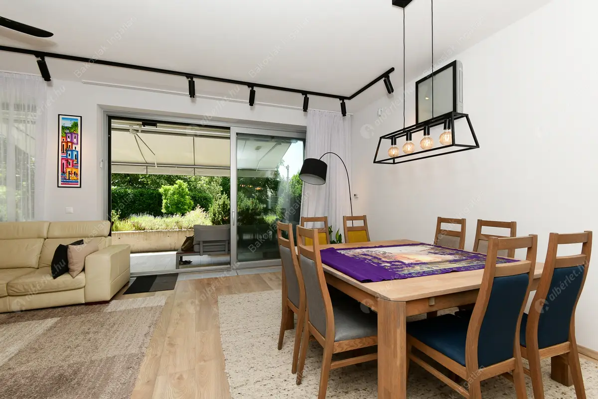 Kiadó albérlet 1738000 Ft/hó áron: Budapest, XI. kerület  Õrség utca. Mérete: 190 nm, 5 szobás | Alberlet.hu - 6554643