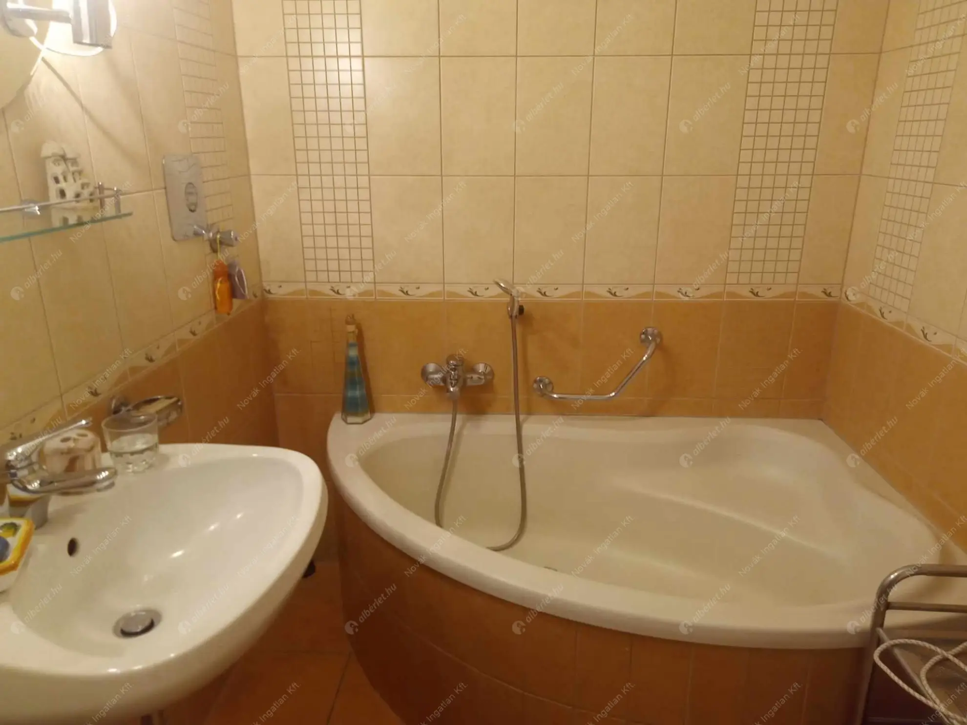 Kiadó albérlet 275000 Ft/hó áron: Budapest, XI. kerület  Pajkos utca. Mérete: 75 nm, 3 szobás | Alberlet.hu - 6578010