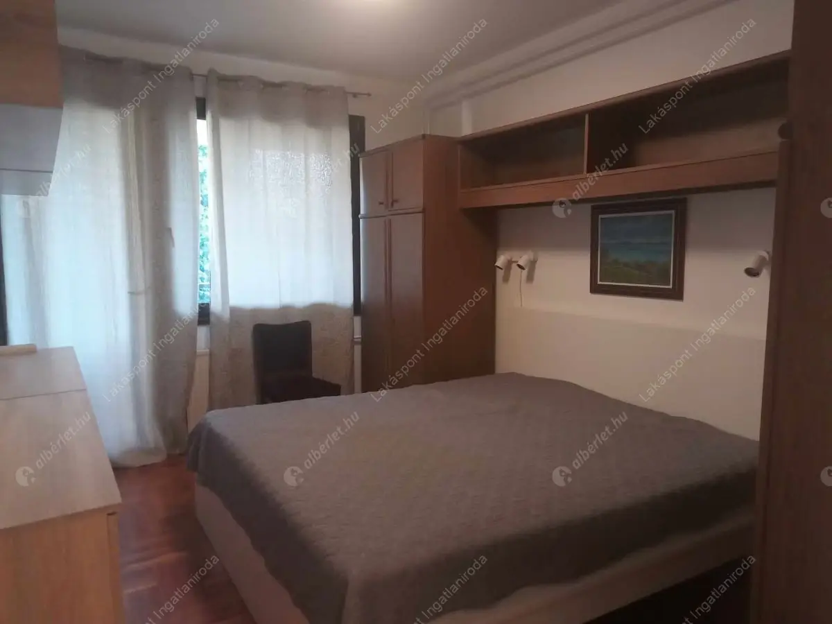 Kiadó albérlet 290000 Ft/hó áron: Budapest, XI. kerület  Pajkos utca. Mérete: 75 nm, 3 szobás | Alberlet.hu - 6634333