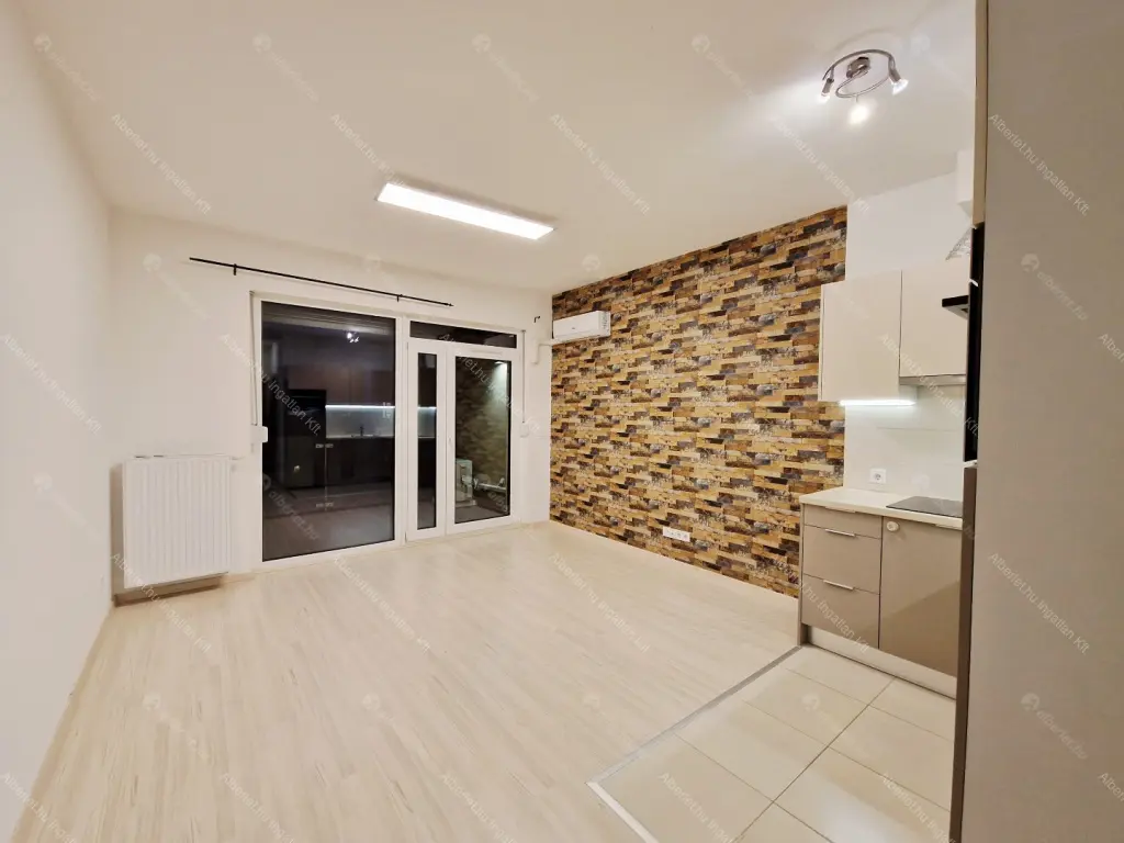 Kiadó albérlet 240000 Ft/hó áron: Budapest, XI. kerület  Pálinkás Antal utca. Mérete: 28 nm, 1 szobás | Alberlet.hu - 6679758