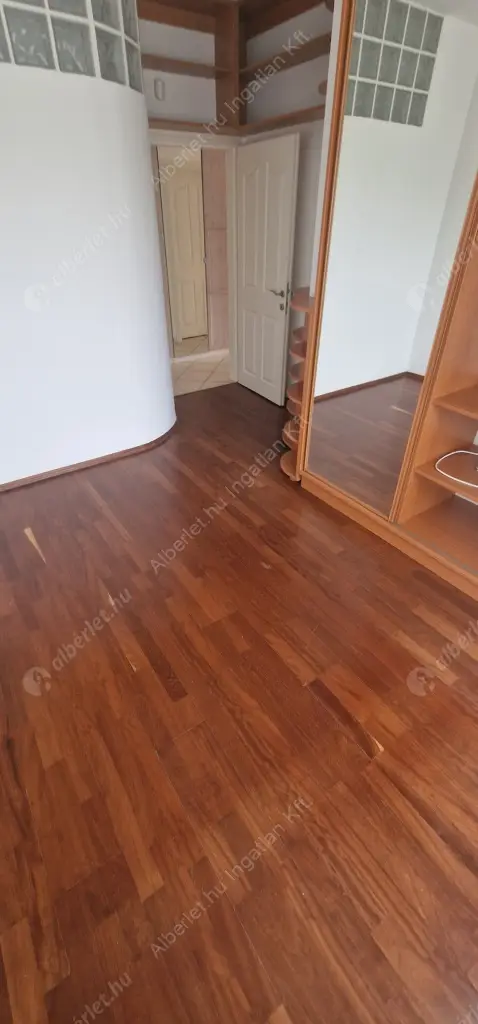 Kiadó albérlet 440000 Ft/hó áron: Budapest, XI. kerület  Rahó utca. Mérete: 75 nm, 3 szobás | Alberlet.hu - 6592586