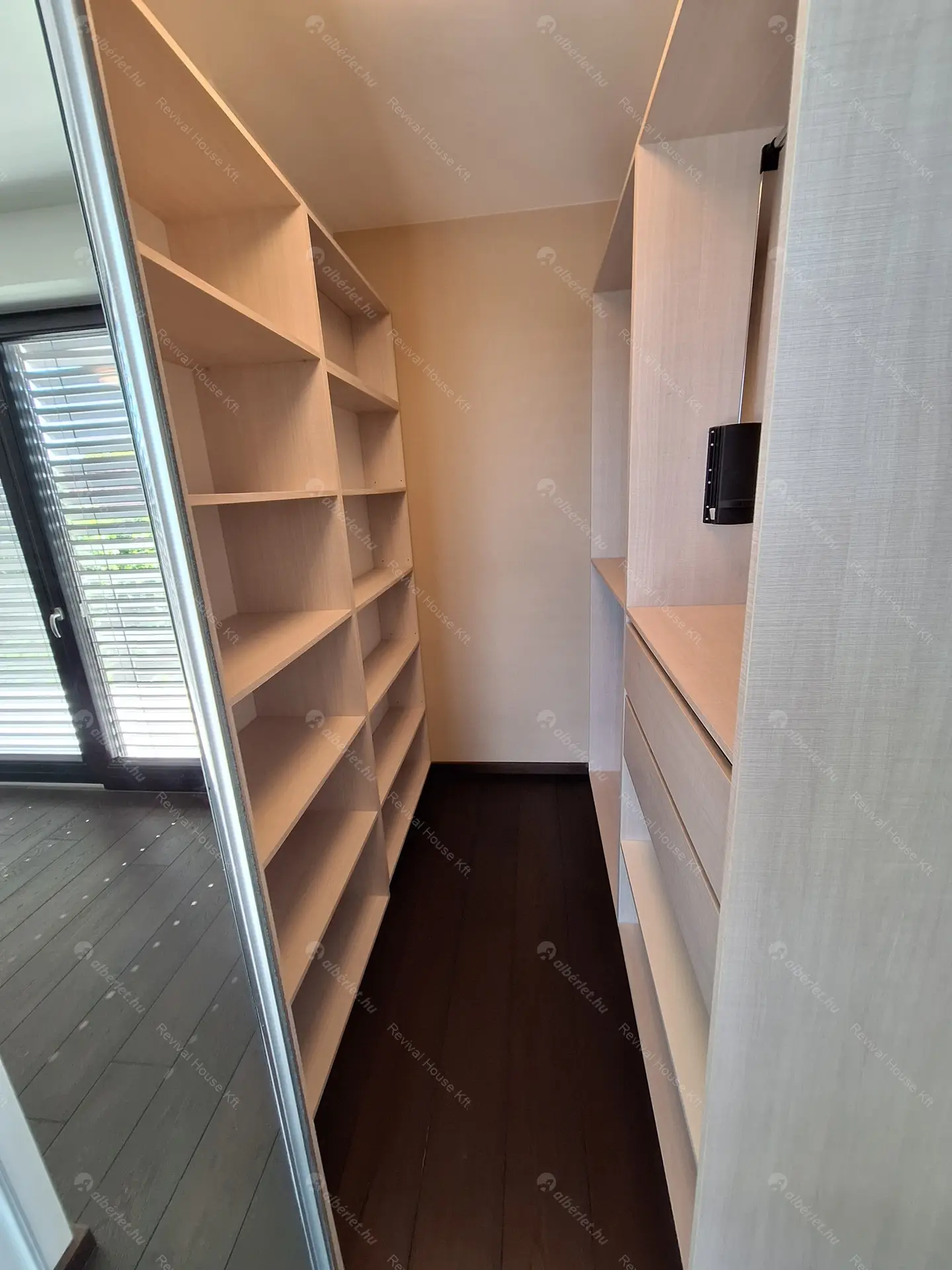 Kiadó albérlet 1200000 Ft/hó áron: Budapest, XI. kerület  Rákó utca. Mérete: 200 nm, 4 szobás | Alberlet.hu - 6529529