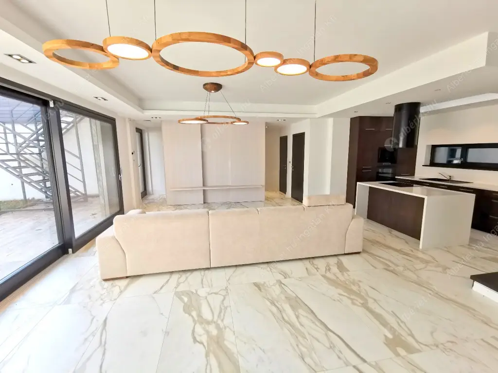 Kiadó albérlet 1145000 Ft/hó áron: Budapest, XI. kerület  Rákó utca. Mérete: 200 nm, 4 szobás | Alberlet.hu - 6578387