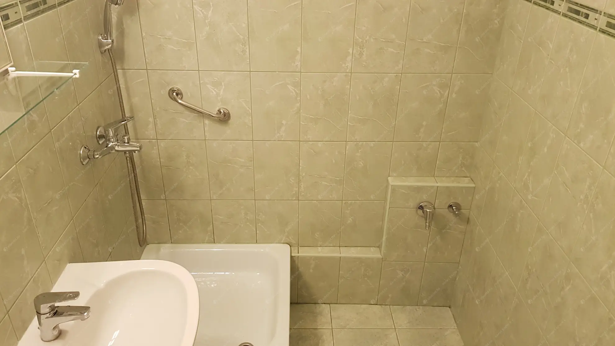 Kiadó albérlet 260000 Ft/hó áron: Budapest, XI. kerület  Regős utca. Mérete: 54 nm, 2 szobás | Alberlet.hu - 6569607