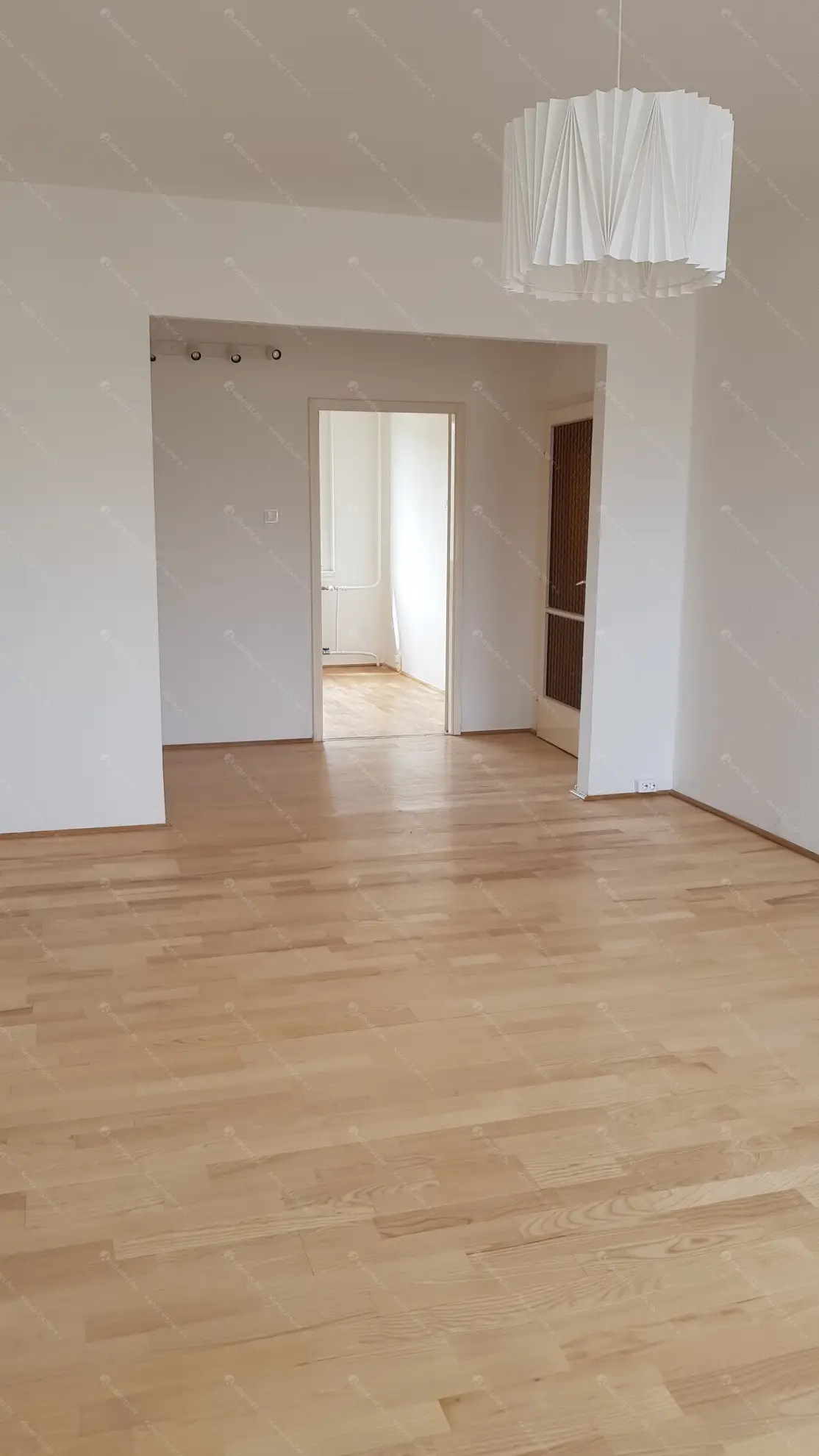 Kiadó albérlet 260000 Ft/hó áron: Budapest, XI. kerület  Regős utca. Mérete: 54 nm, 2 szobás | Alberlet.hu - 6569619