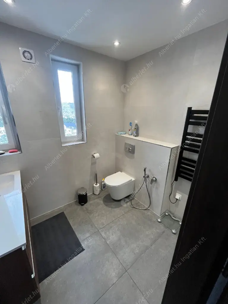 Kiadó albérlet 500000 Ft/hó áron: Budapest, XI. kerület  Rétalja lejtő. Mérete: 58 nm, 2 szobás | Alberlet.hu - 6614086
