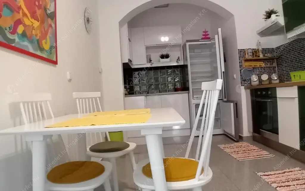 Kiadó albérlet 300000 Ft/hó áron: Budapest, XI. kerület  Rezeda utca. Mérete: 59 nm, 2 szobás | Alberlet.hu - 6518440