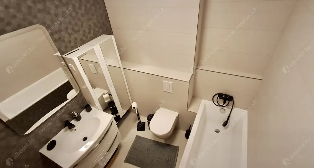 Kiadó albérlet 699000 Ft/hó áron: Budapest, XI. kerület  Rupphegyi út. Mérete: 108 nm, 3 szobás | Alberlet.hu - 6620554