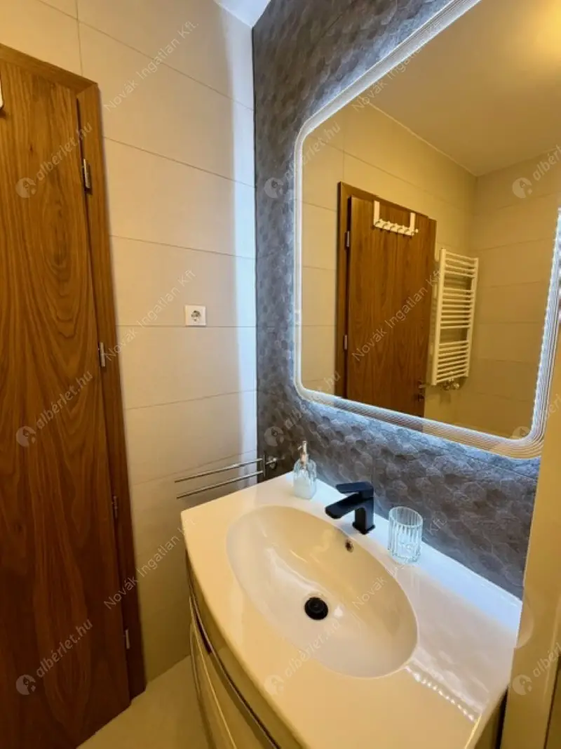 Kiadó albérlet 699000 Ft/hó áron: Budapest, XI. kerület  Rupphegyi út. Mérete: 108 nm, 3 szobás | Alberlet.hu - 6620555