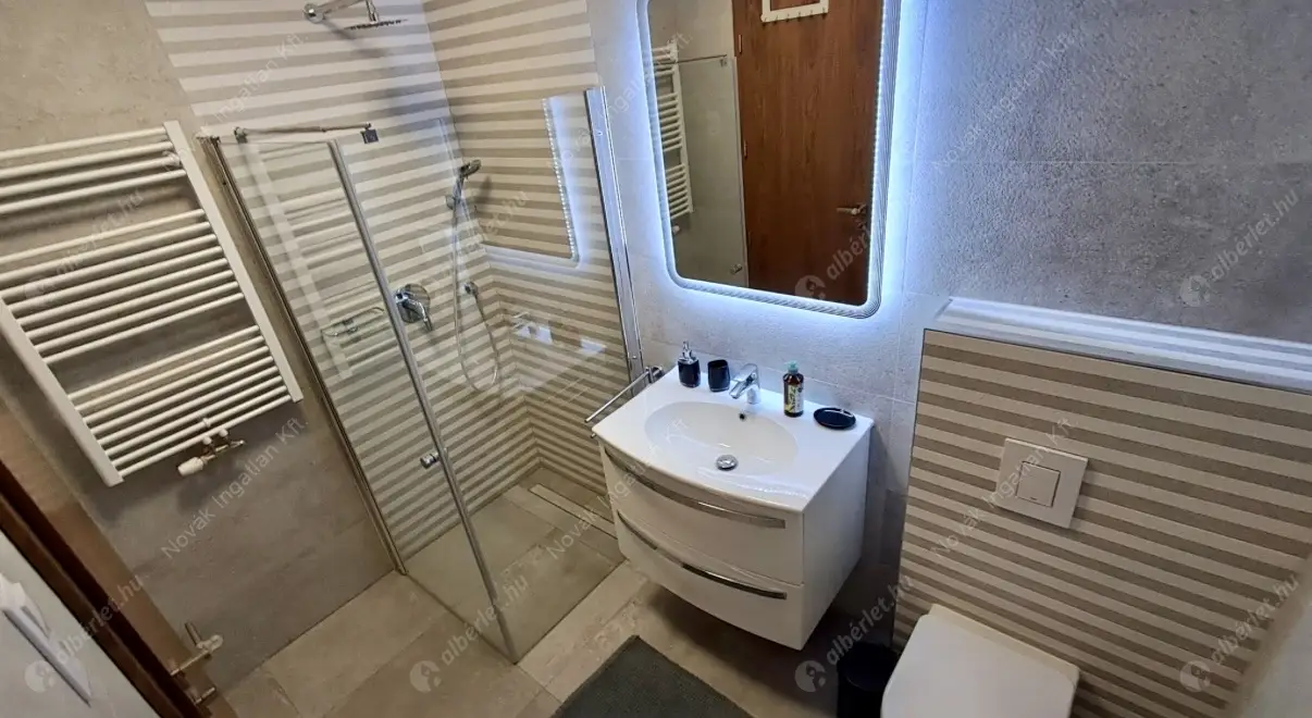 Kiadó albérlet 699000 Ft/hó áron: Budapest, XI. kerület  Rupphegyi út. Mérete: 108 nm, 3 szobás | Alberlet.hu - 6620558