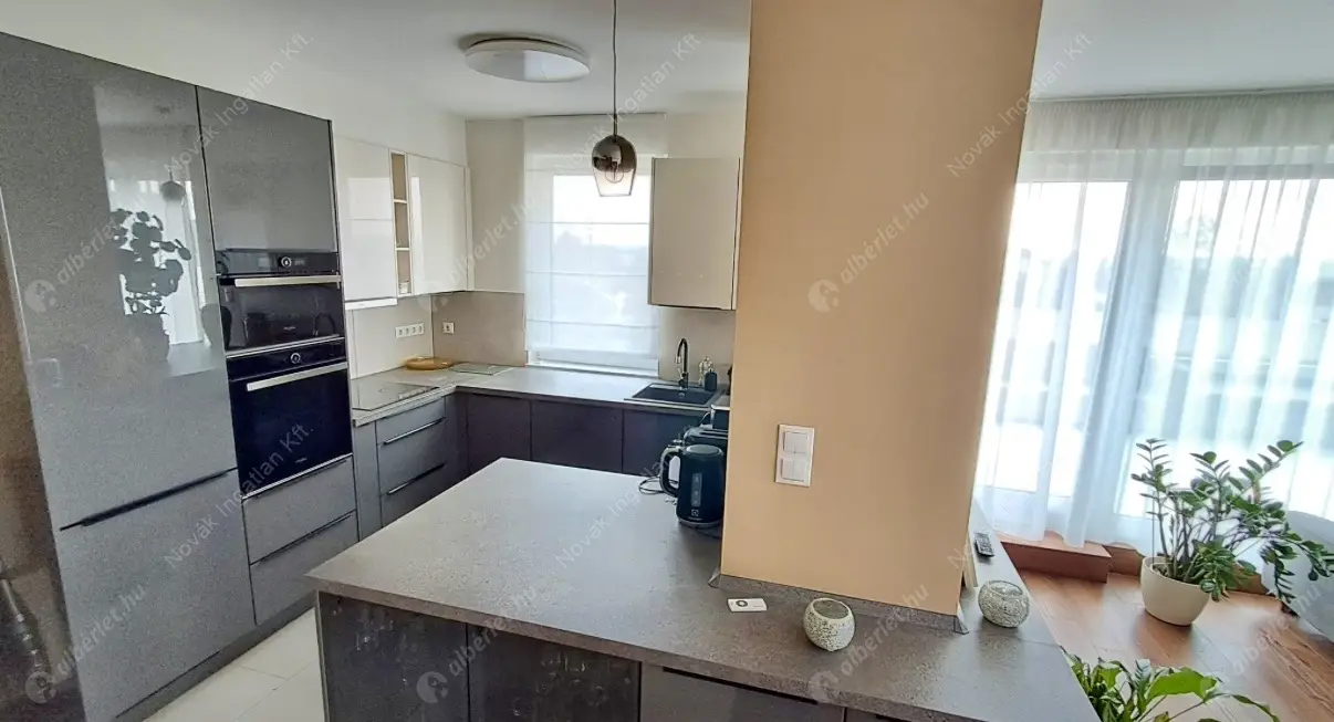 Kiadó albérlet 699000 Ft/hó áron: Budapest, XI. kerület  Rupphegyi út. Mérete: 108 nm, 3 szobás | Alberlet.hu - 6620564