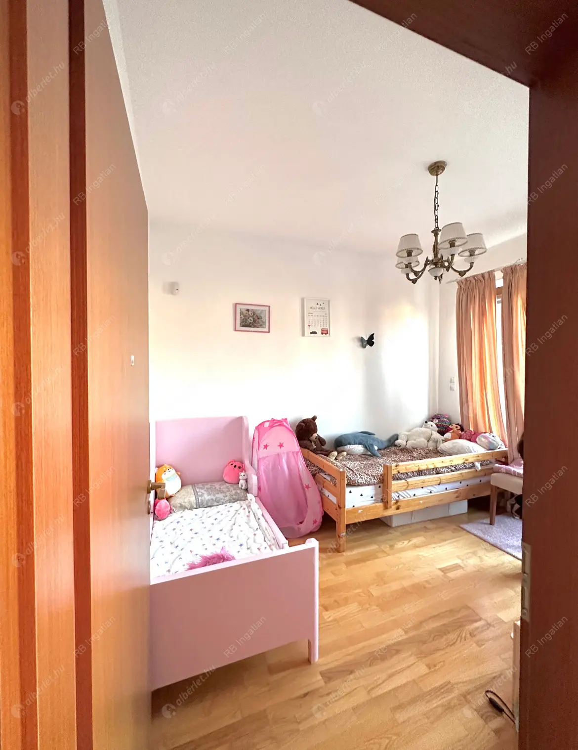 Kiadó albérlet 690000 Ft/hó áron: Budapest, XI. kerület  Rupphegyi út. Mérete: 113 nm, 4 szobás | Alberlet.hu - 6470835