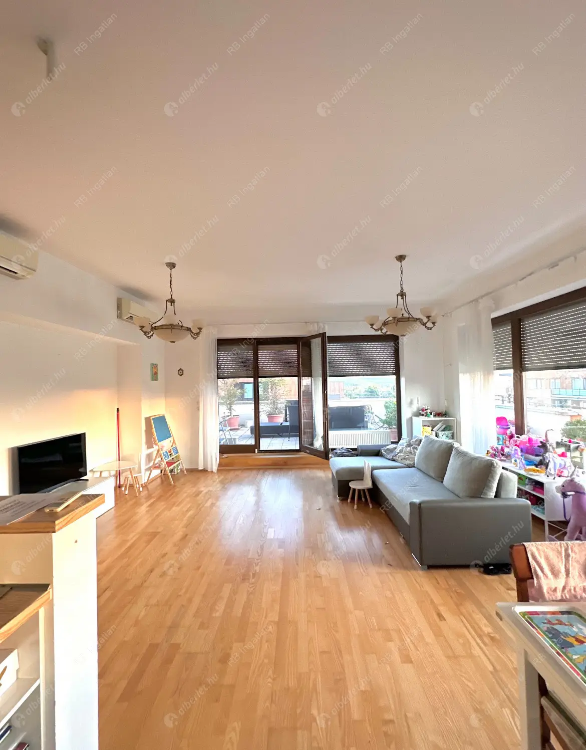 Kiadó albérlet 690000 Ft/hó áron: Budapest, XI. kerület  Rupphegyi út. Mérete: 113 nm, 4 szobás | Alberlet.hu - 6470839