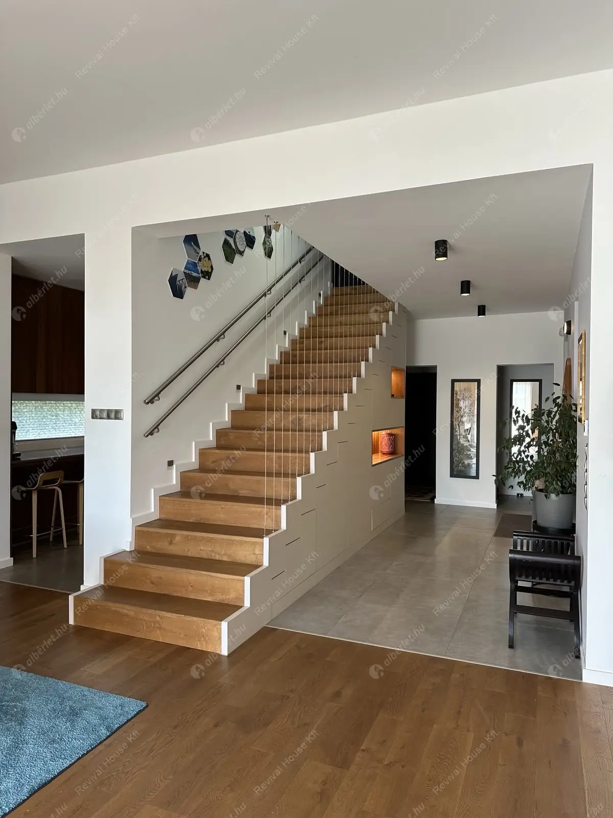 Kiadó albérlet 1419000 Ft/hó áron: Budapest, XI. kerület  Rupphegyi út. Mérete: 220 nm, 5 szobás | Alberlet.hu - 6510473