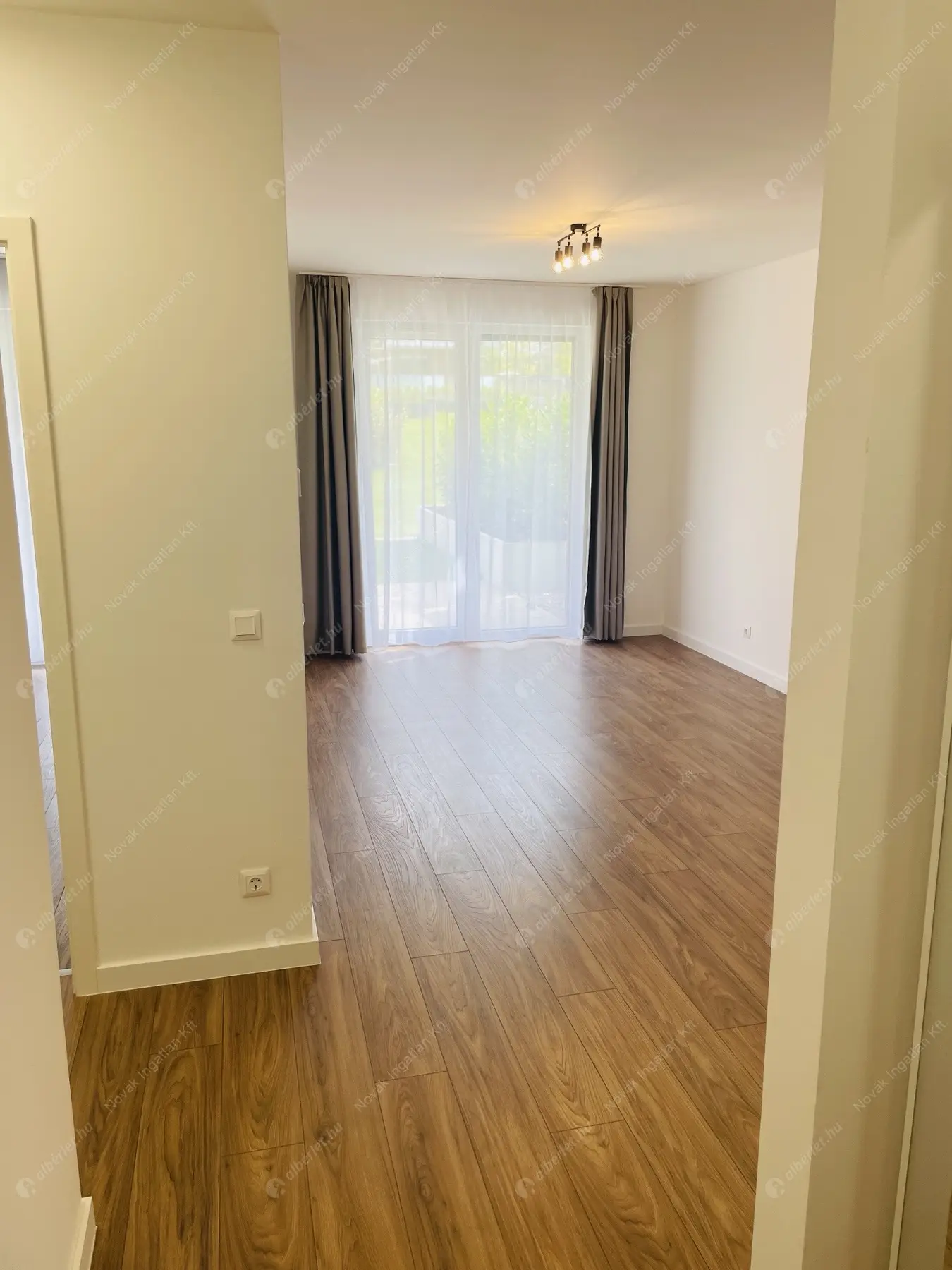 Kiadó albérlet 330000 Ft/hó áron: Budapest, XI. kerület  Rupphegyi út. Mérete: 45 nm, 2 szobás | Alberlet.hu - 6549928