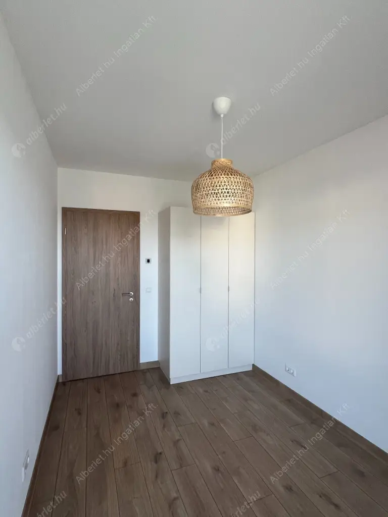Kiadó albérlet 520000 Ft/hó áron: Budapest, XI. kerület  Rupphegyi út. Mérete: 68 nm, 3 szobás | Alberlet.hu - 6581352