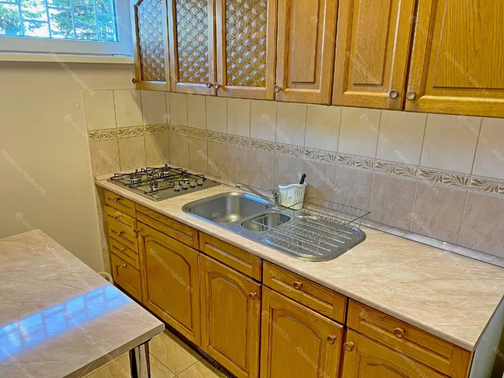 Kiadó albérlet 200000 Ft/hó áron: Budapest, XI. kerület  Sáfrány utca. Mérete: 32 nm, 1 szobás | Alberlet.hu - 6696059