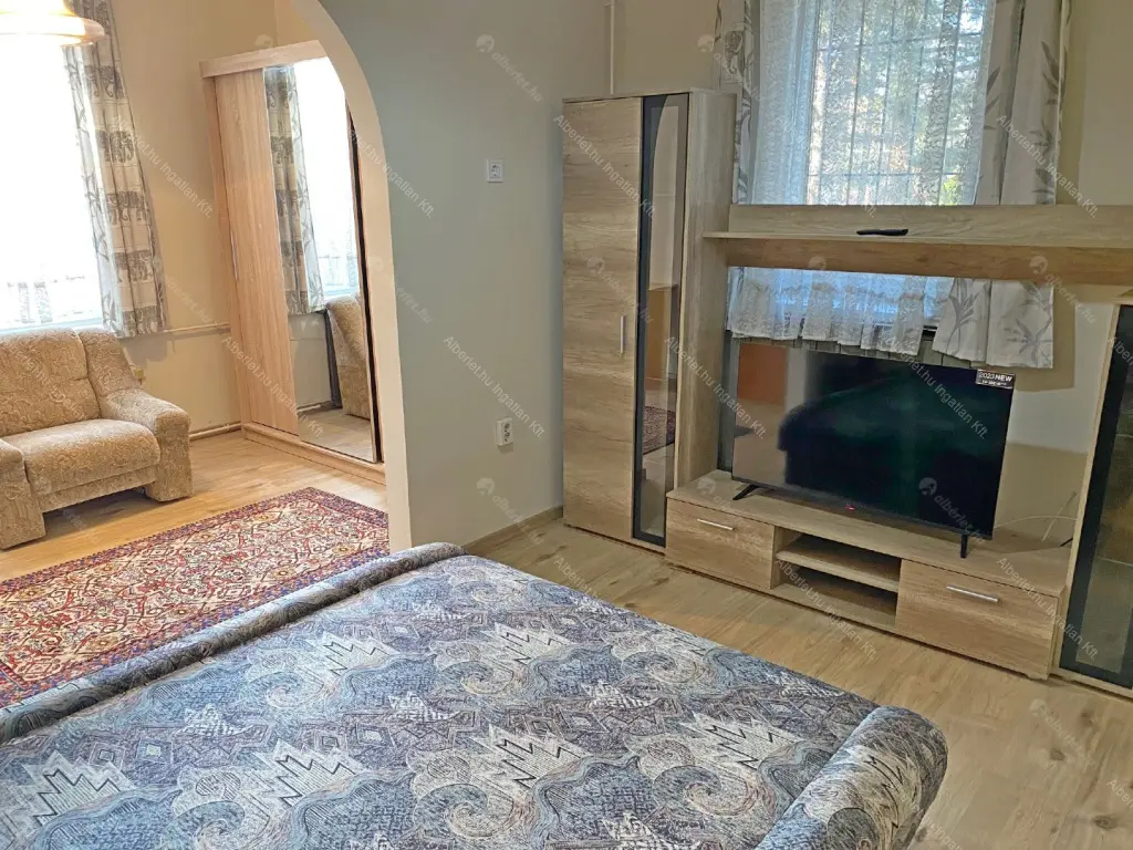 Kiadó albérlet 200000 Ft/hó áron: Budapest, XI. kerület  Sáfrány utca. Mérete: 32 nm, 1 szobás | Alberlet.hu - 6696065