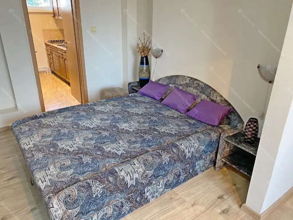 Kiadó albérlet 200000 Ft/hó áron: Budapest, XI. kerület  Sáfrány utca. Mérete: 32 nm, 1 szobás | Alberlet.hu - 6696069