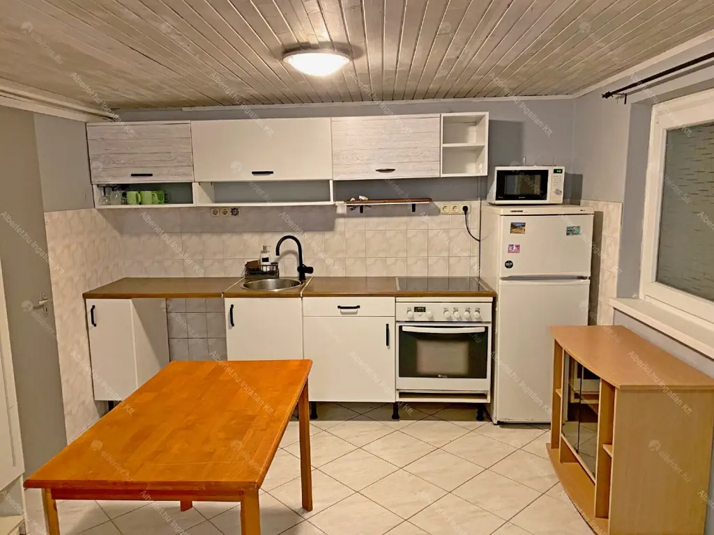 Kiadó albérlet 220000 Ft/hó áron: Budapest, XI. kerület  Sáfrány utca. Mérete: 36 nm, 1 szobás | Alberlet.hu - 6686667