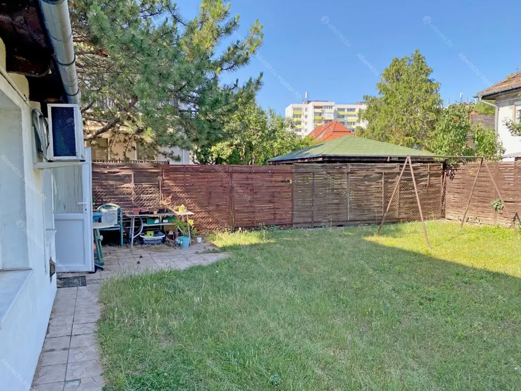 Kiadó albérlet 220000 Ft/hó áron: Budapest, XI. kerület  Sáfrány utca. Mérete: 36 nm, 1 szobás | Alberlet.hu - 6686689