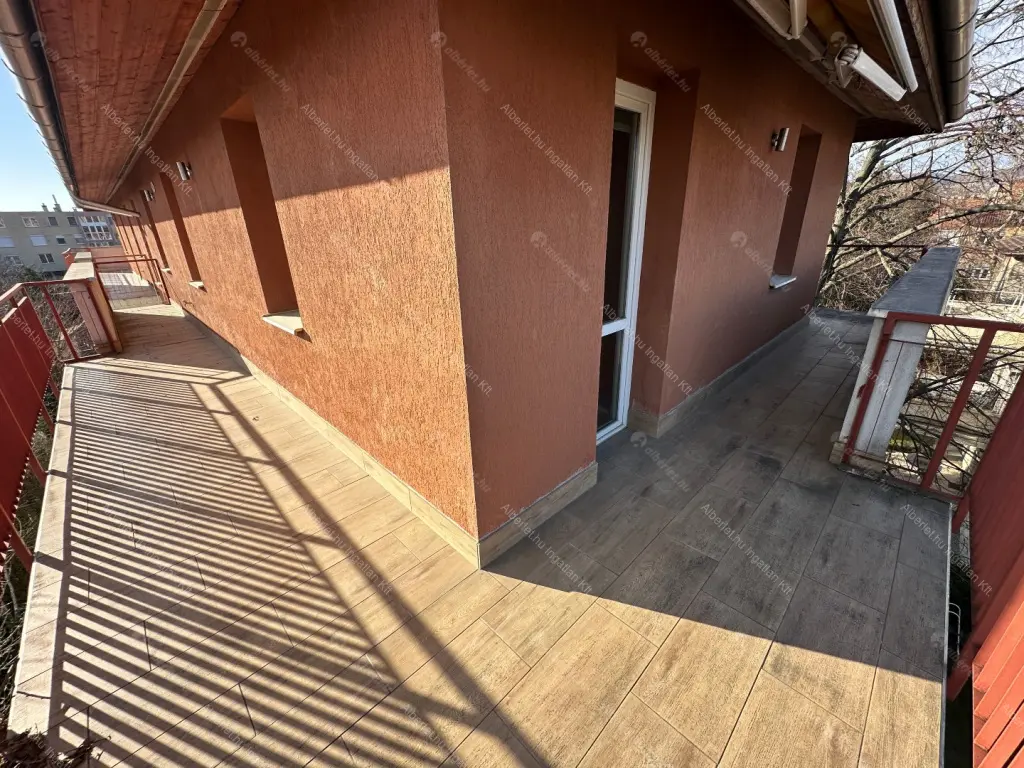 Kiadó albérlet 295000 Ft/hó áron: Budapest, XI. kerület  Sárbogárdi út. Mérete: 64 nm, 3 szobás | Alberlet.hu - 6674421