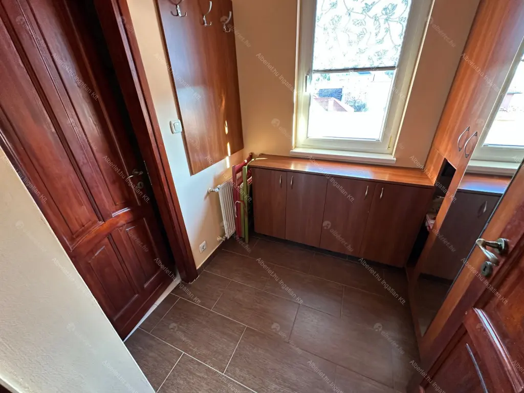 Kiadó albérlet 295000 Ft/hó áron: Budapest, XI. kerület  Sárbogárdi út. Mérete: 64 nm, 3 szobás | Alberlet.hu - 6674431