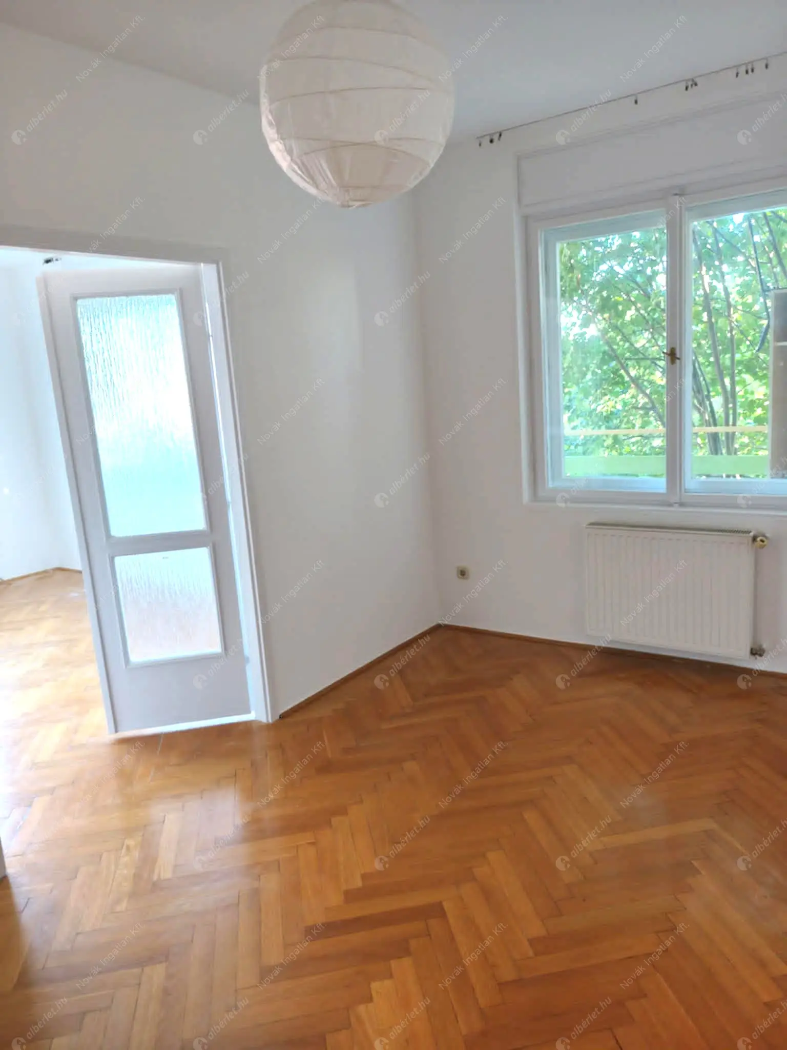 Kiadó albérlet 270000 Ft/hó áron: Budapest, XI. kerület  sasad köz . Mérete: 56 nm, 2 szobás | Alberlet.hu - 6572071