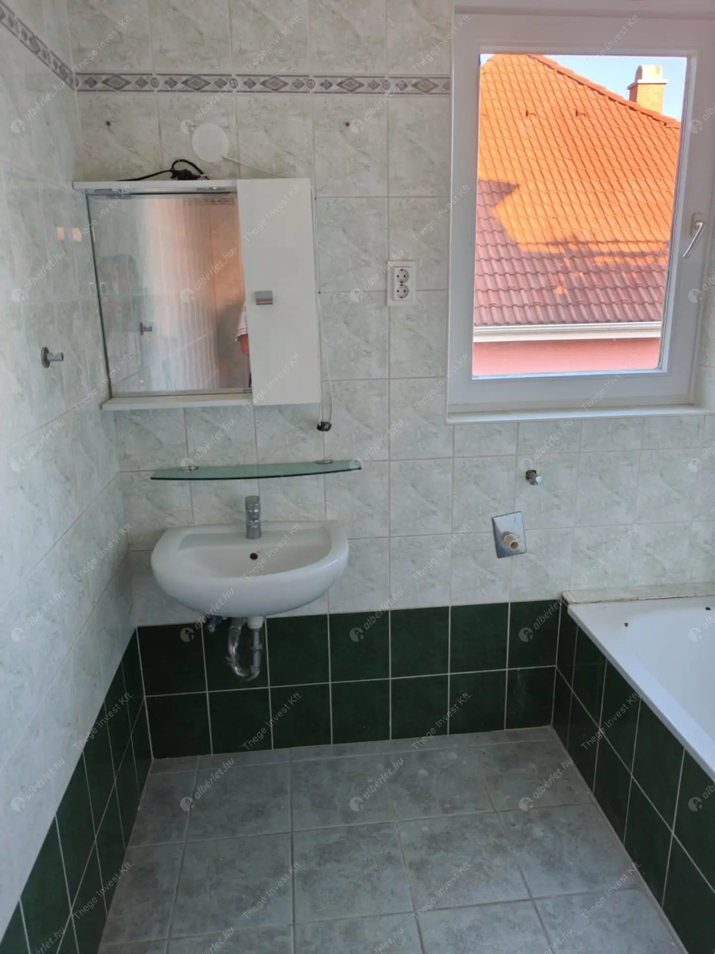 Kiadó albérlet 290000 Ft/hó áron: Budapest, XI. kerület  Sasadi köz. Mérete: 54 nm, 2 szobás | Alberlet.hu - 6530780