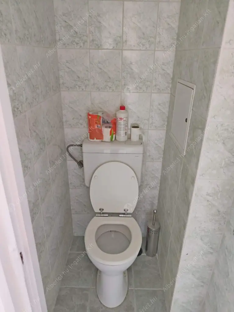 Kiadó albérlet 290000 Ft/hó áron: Budapest, XI. kerület  Sasadi köz. Mérete: 54 nm, 2 szobás | Alberlet.hu - 6571675