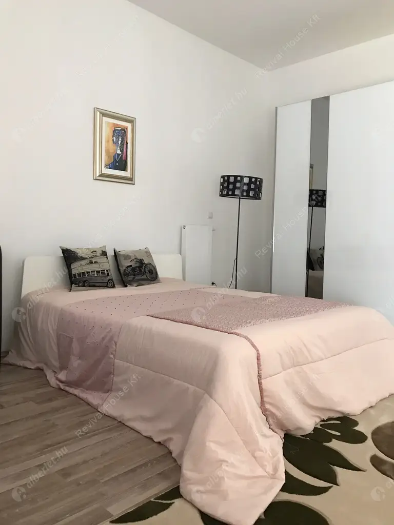 Kiadó albérlet 1000000 Ft/hó áron: Budapest, XI. kerület  Sasadi út. Mérete: 400 nm, 5 szobás | Alberlet.hu - 4717919