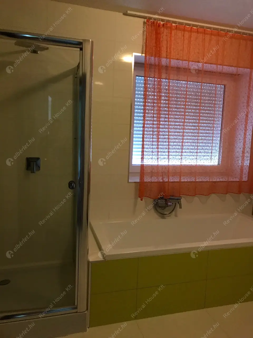 Kiadó albérlet 1000000 Ft/hó áron: Budapest, XI. kerület  Sasadi út. Mérete: 400 nm, 5 szobás | Alberlet.hu - 5925488