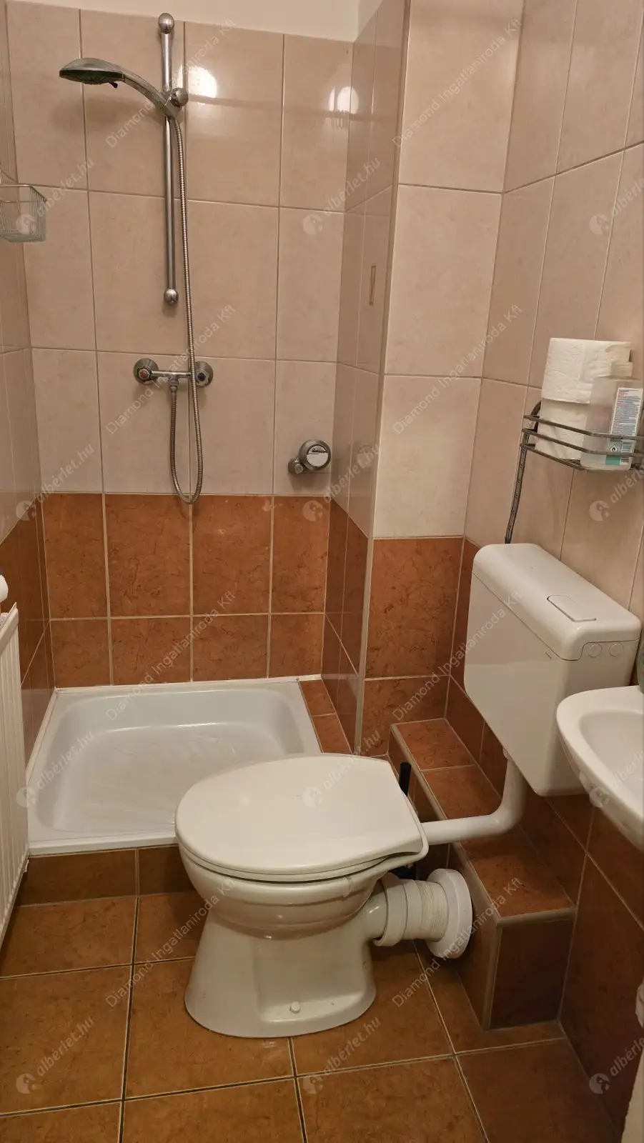 Kiadó albérlet 499000 Ft/hó áron: Budapest, XI. kerület  Solt utca. Mérete: 109 nm, 4 szobás | Alberlet.hu - 6633691