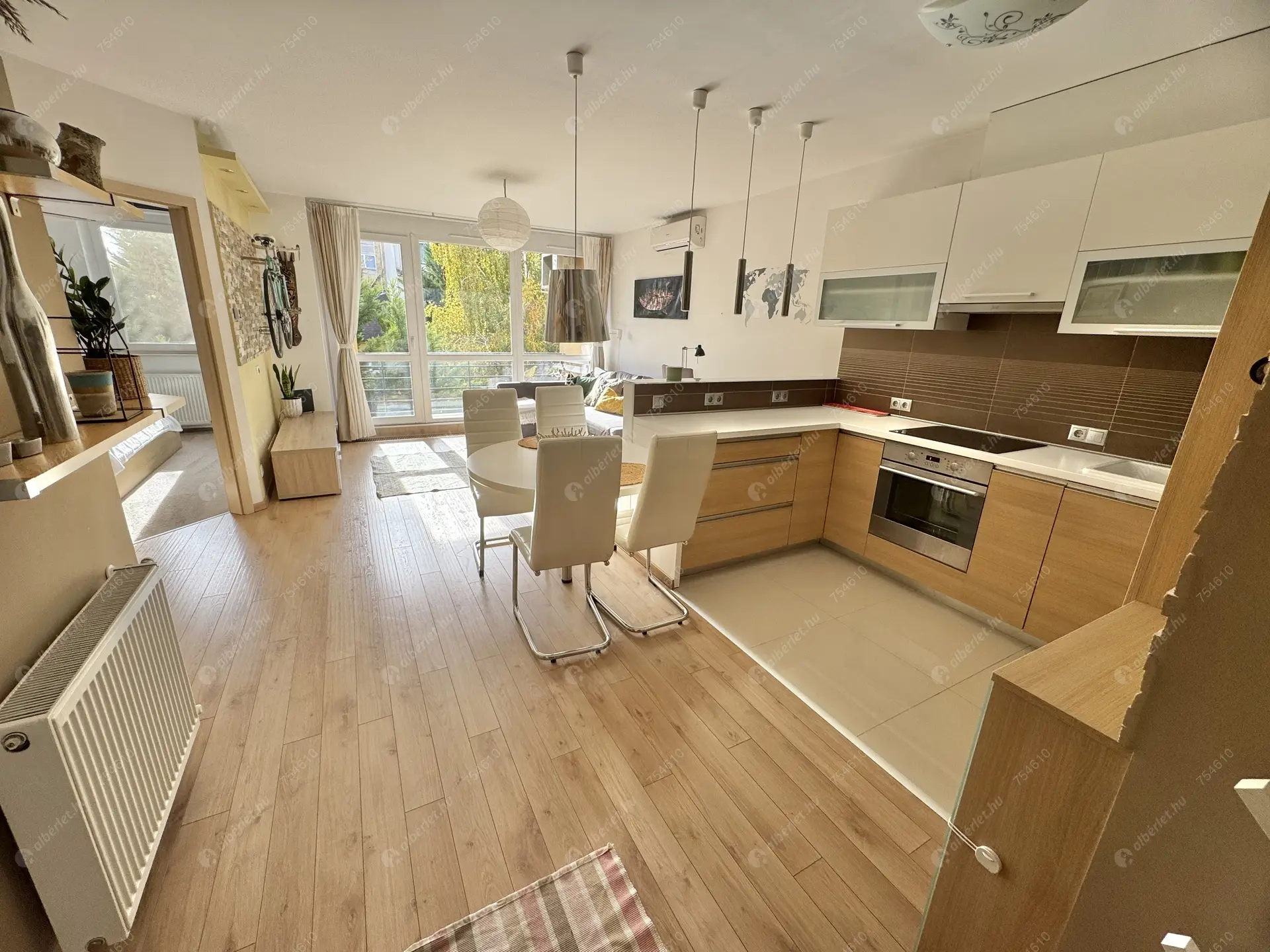 Kiadó albérlet 290000 Ft/hó áron: Budapest, XI. kerület  Sopron út. Mérete: 55 nm, 2 szobás | Alberlet.hu - 6356391