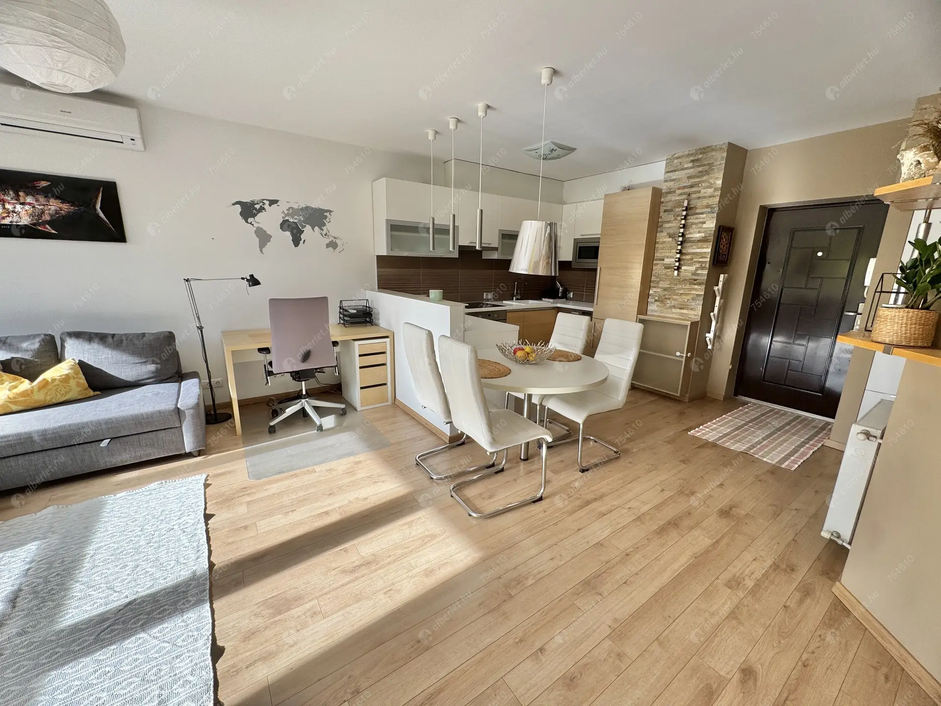 Kiadó albérlet 290000 Ft/hó áron: Budapest, XI. kerület  Sopron út. Mérete: 55 nm, 2 szobás | Alberlet.hu - 6356394