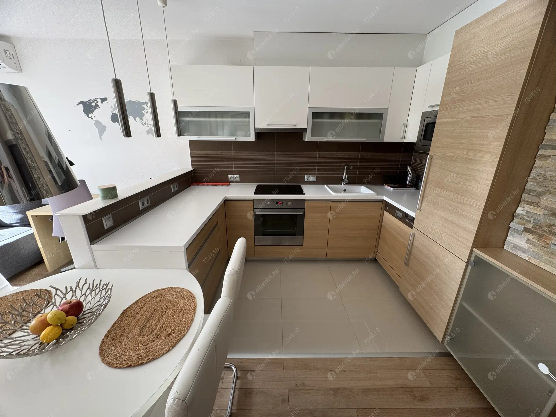 Kiadó albérlet 290000 Ft/hó áron: Budapest, XI. kerület  Sopron út. Mérete: 55 nm, 2 szobás | Alberlet.hu - 6356397