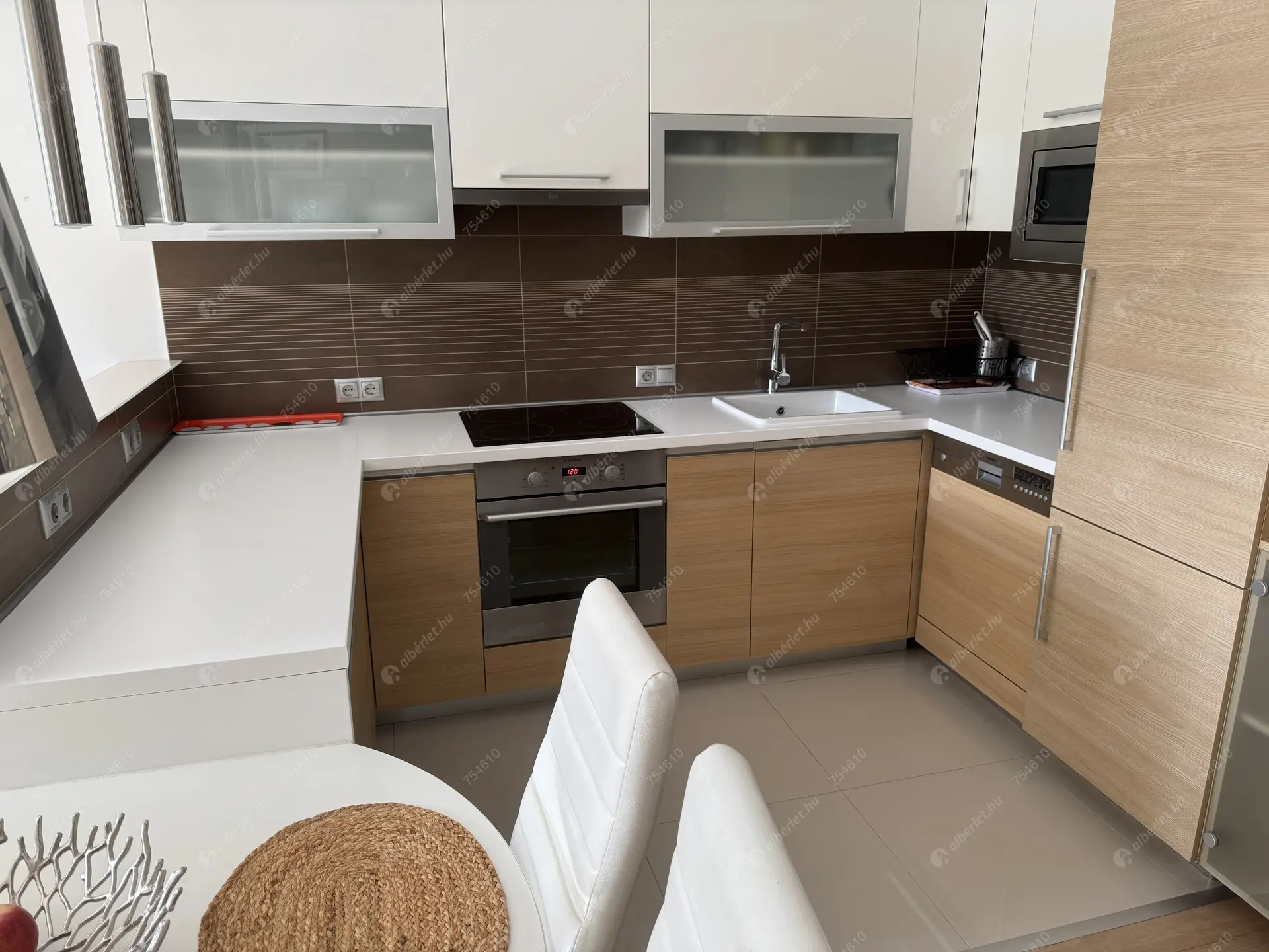 Kiadó albérlet 290000 Ft/hó áron: Budapest, XI. kerület  Sopron út. Mérete: 55 nm, 2 szobás | Alberlet.hu - 6356398