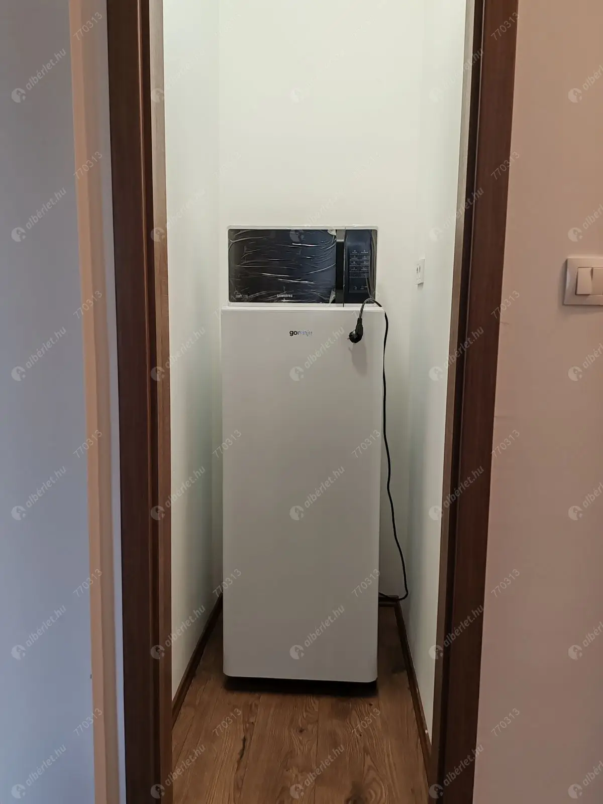 Kiadó albérlet 260000 Ft/hó áron: Budapest, XI. kerület  Szerémi út. Mérete: 44 nm, 1 szobás | Alberlet.hu - 6570392