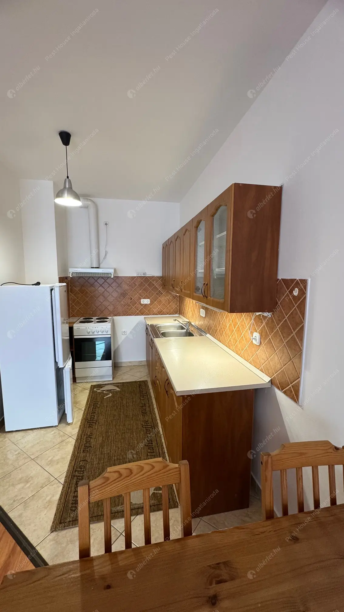 Kiadó albérlet 250000 Ft/hó áron: Budapest, XI. kerület  Szerémi út. Mérete: 55 nm, 2 szobás | Alberlet.hu - 6604145