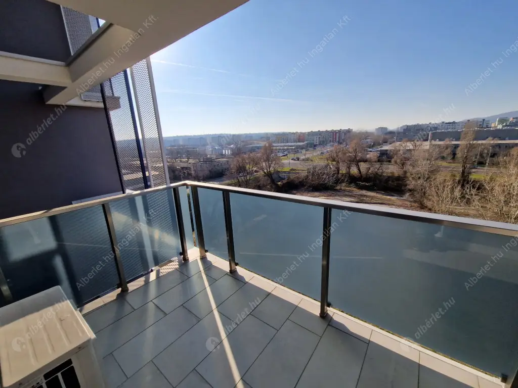 Kiadó albérlet 240000 Ft/hó áron: Budapest, XI. kerület  Szerenád utca. Mérete: 42 nm, 1 szobás | Alberlet.hu - 6566909