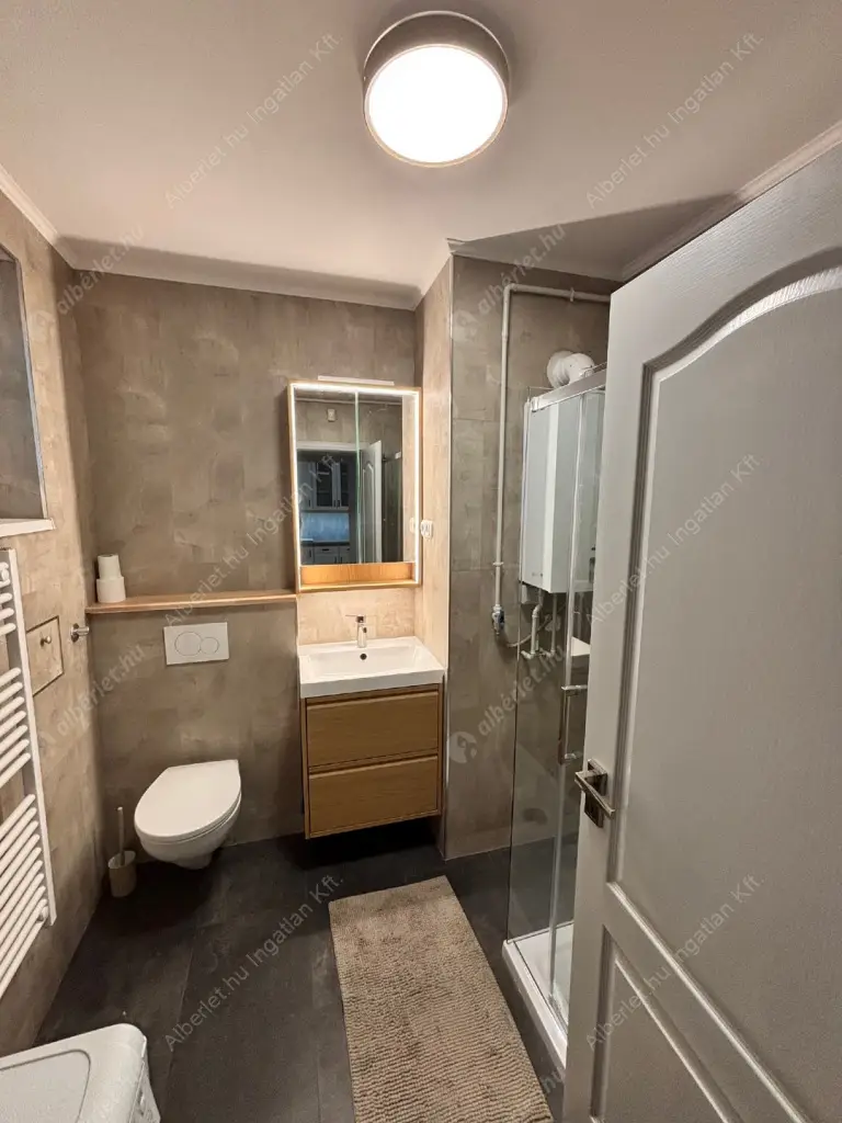 Kiadó albérlet 330000 Ft/hó áron: Budapest, XI. kerület  Sztregova utca. Mérete: 50 nm, 2 szobás | Alberlet.hu - 6570315