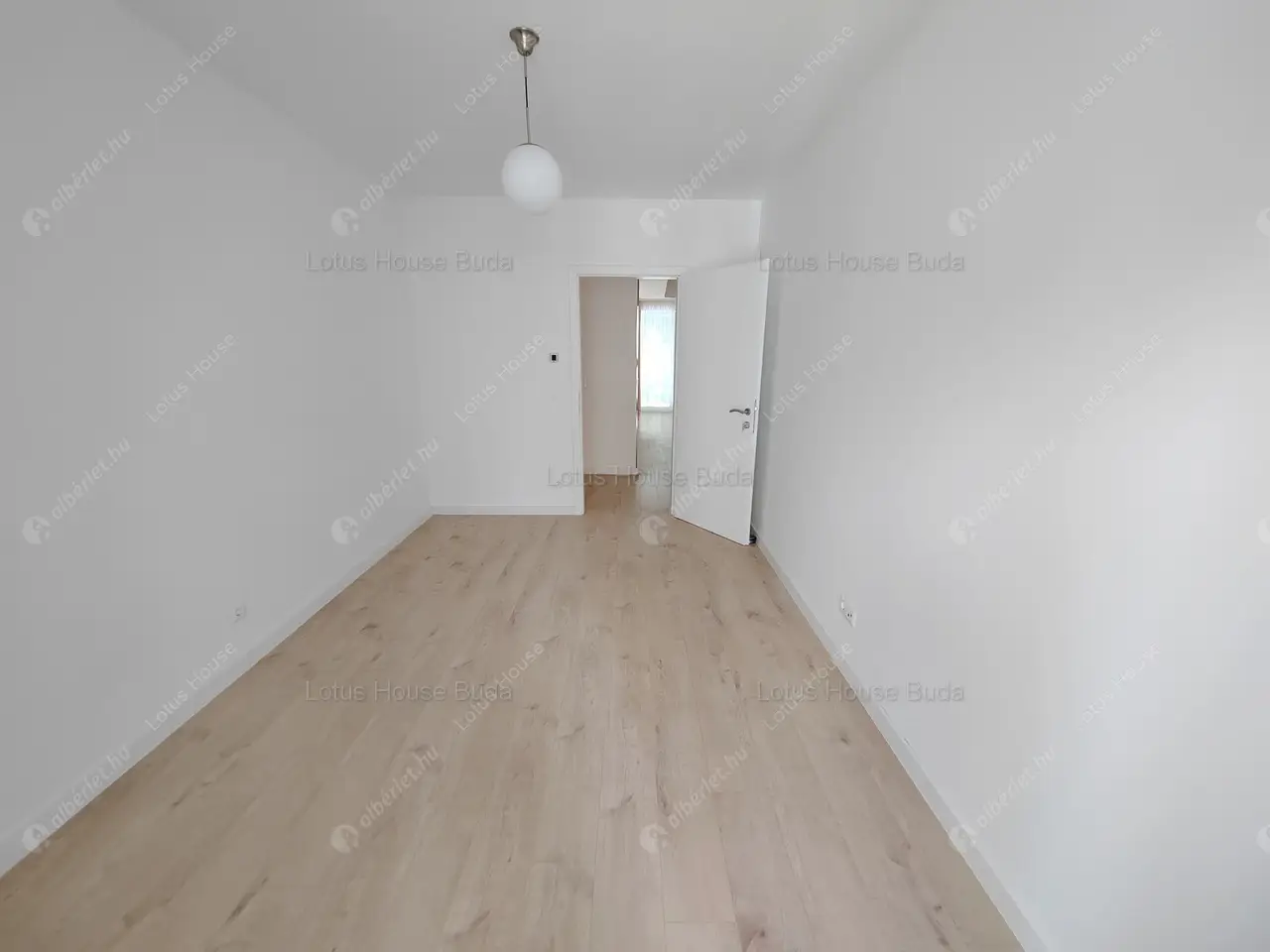 Kiadó albérlet 500000 Ft/hó áron: Budapest, XI. kerület  Tas vezér . Mérete: 92 nm, 4 szobás | Alberlet.hu - 6555701