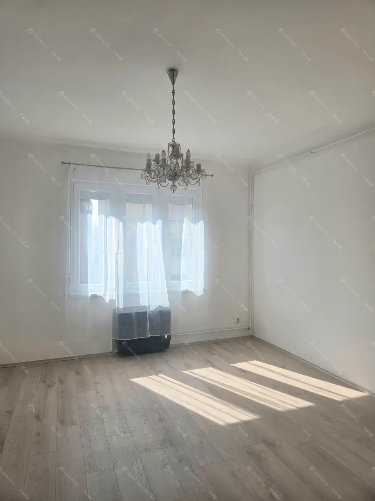 Kiadó albérlet 190000 Ft/hó áron: Budapest, XI. kerület   Tas vezér utca . Mérete: 40 nm, 1 szobás | Alberlet.hu - 6680977