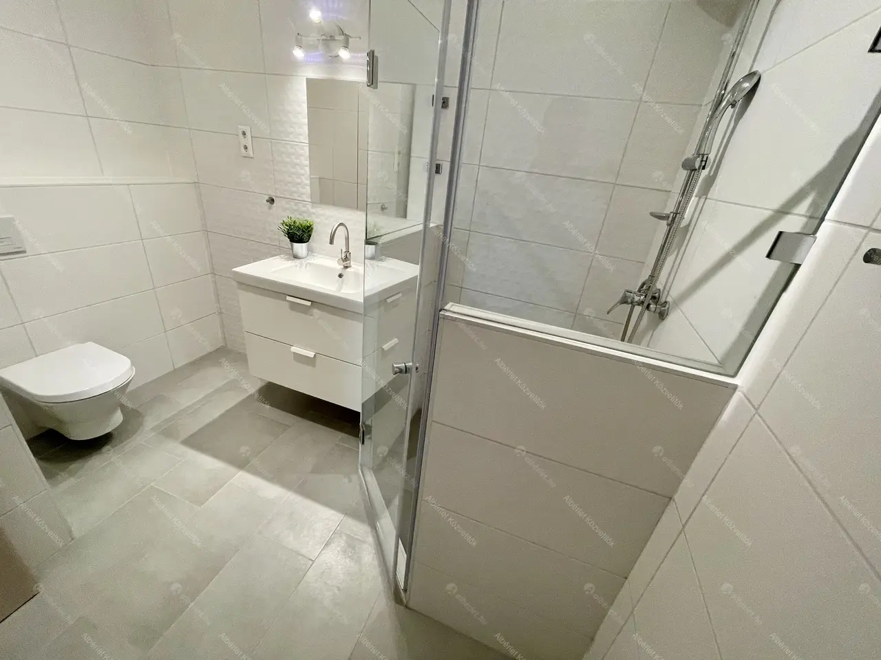 Kiadó albérlet 215000 Ft/hó áron: Budapest, XI. kerület  Temesvár utca. Mérete: 35 nm, 1 szobás | Alberlet.hu - 5452406