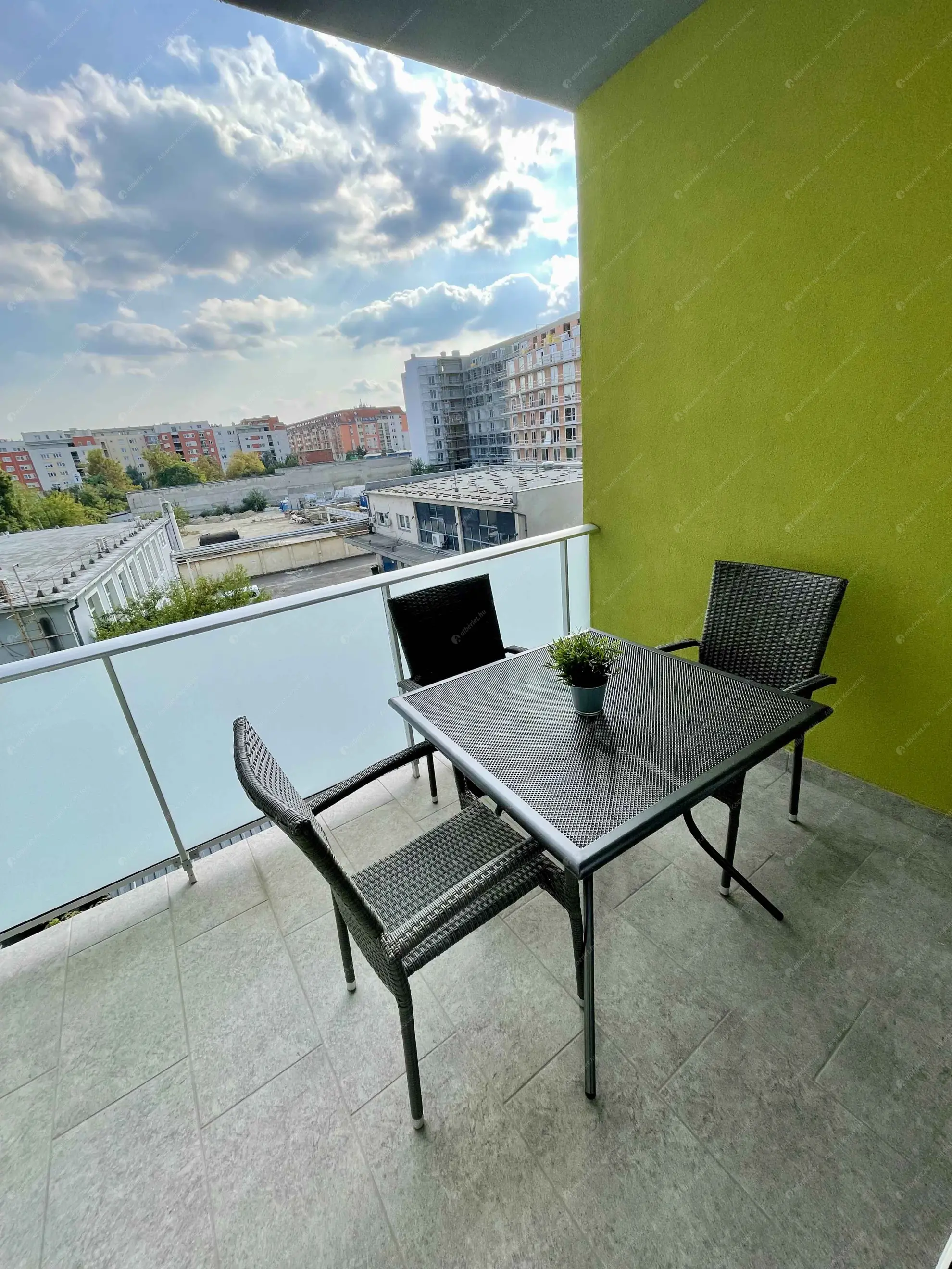 Kiadó albérlet 275000 Ft/hó áron: Budapest, XI. kerület  Temesvár utca. Mérete: 51 nm, 2 szobás | Alberlet.hu - 6586040