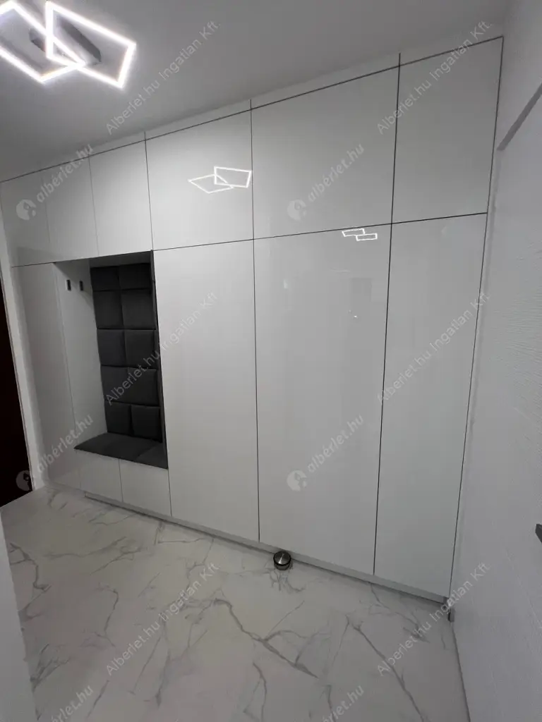 Kiadó albérlet 280000 Ft/hó áron: Budapest, XI. kerület  Tétényi út. Mérete: 48 nm, 2 szobás | Alberlet.hu - 6618396